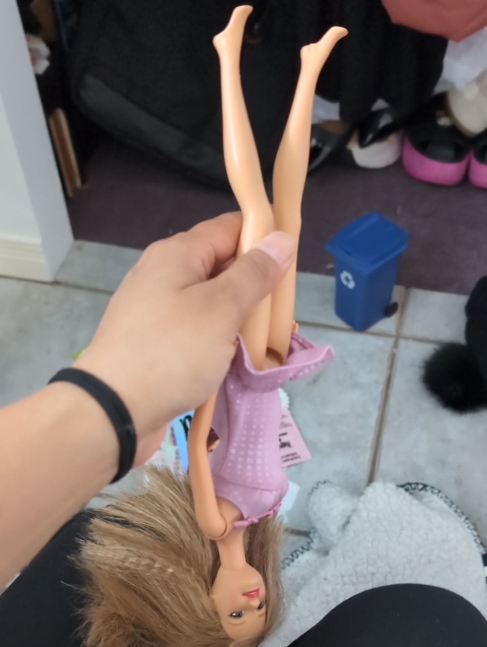 Lot Barbie Dolls - Picture 11 of 17